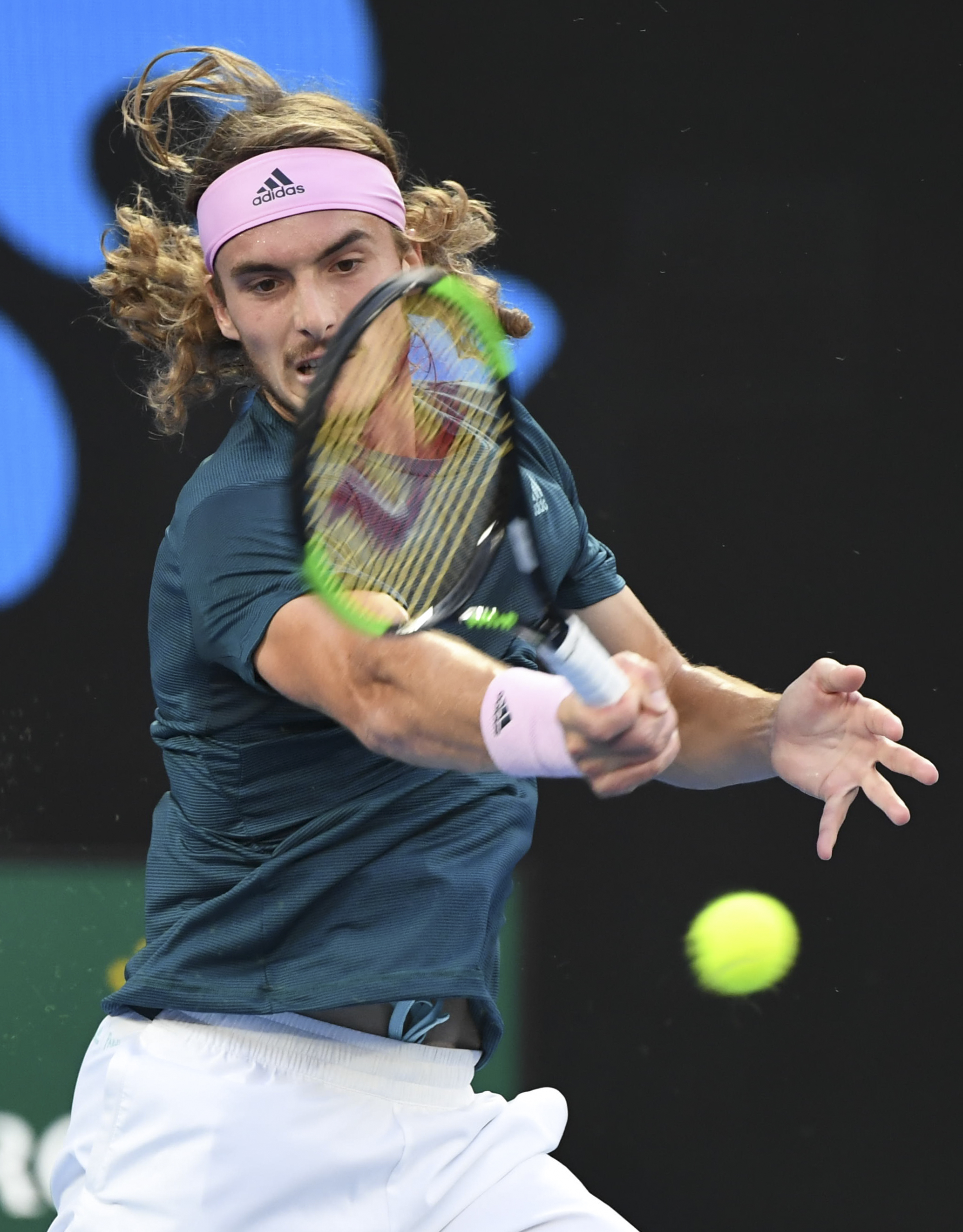 澳网逆转温网,西西帕斯高光表现 澳网逆转温网,西西帕斯高光表现